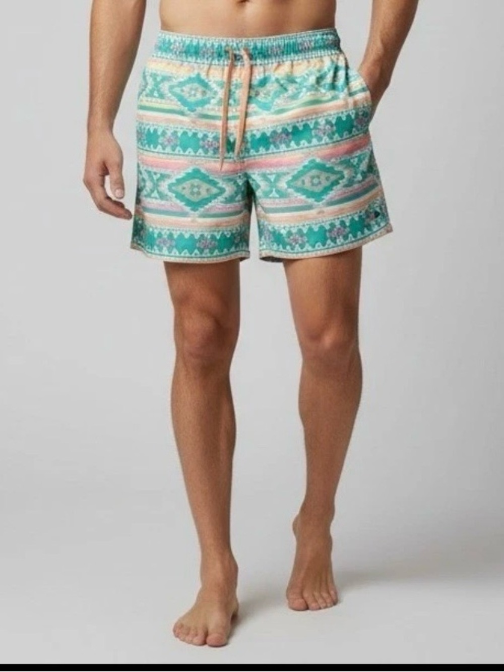Chubbies "The En Fuegos" Men's Swim Trunks Size XL 7" Inseam Aztec Southwestern